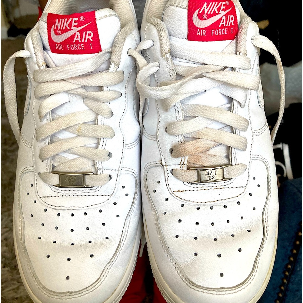 Hot Pink Nike Air Force Ones (Women Size 8.5$